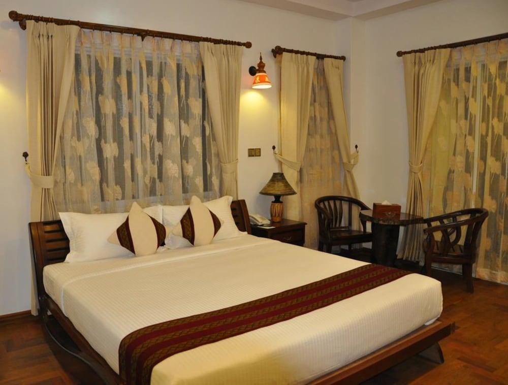 Yadanarpon Dynasty Hotel Mandalay Esterno foto